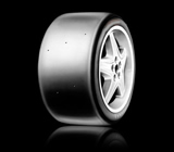 Pneus no Capão Redondo