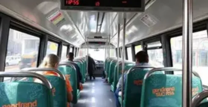 corredor de ônibus M’Boi Mirim